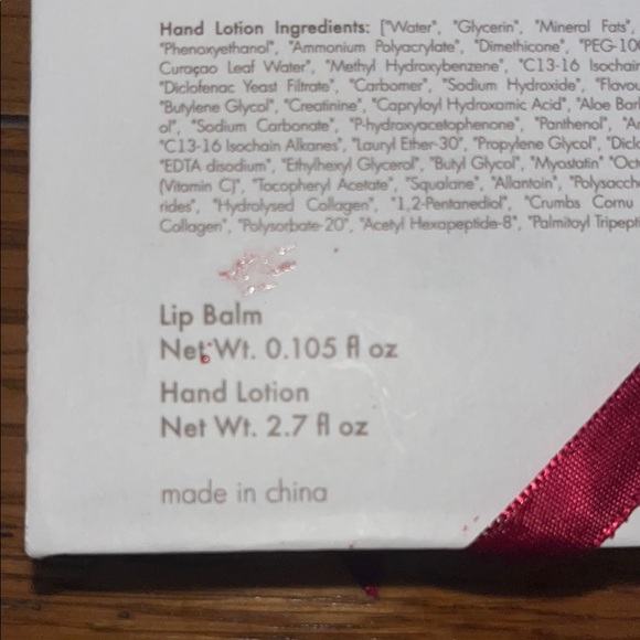 Simply Southern Autumn Flowers Lip Balm and Lotion Set - Picture 4 of 6